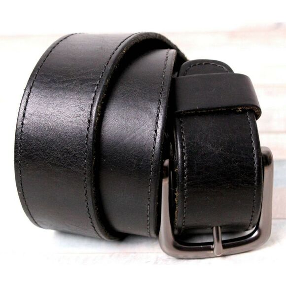 Levi's SADDLE BLACK GENUINE LEATHER 1 3/8"Wd CASUAL DRESS MEN'S BELT Sz 36 (P26 - Picture 1 of 10